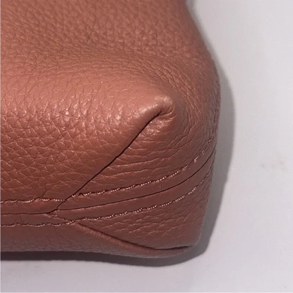 MICHAEL KORS Bedford Leather Crossbody Bag - Picture 14 of 15